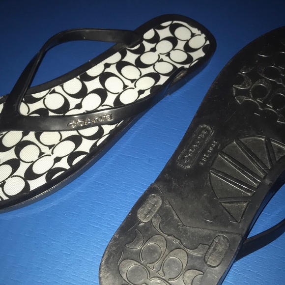 Coach flip flops - Picture 2 of 2